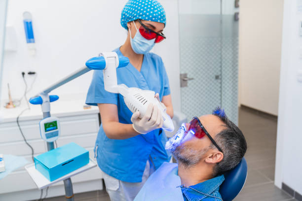 Best Broken or Cracked Tooth Emergency Dentist in Wilton Center, CT